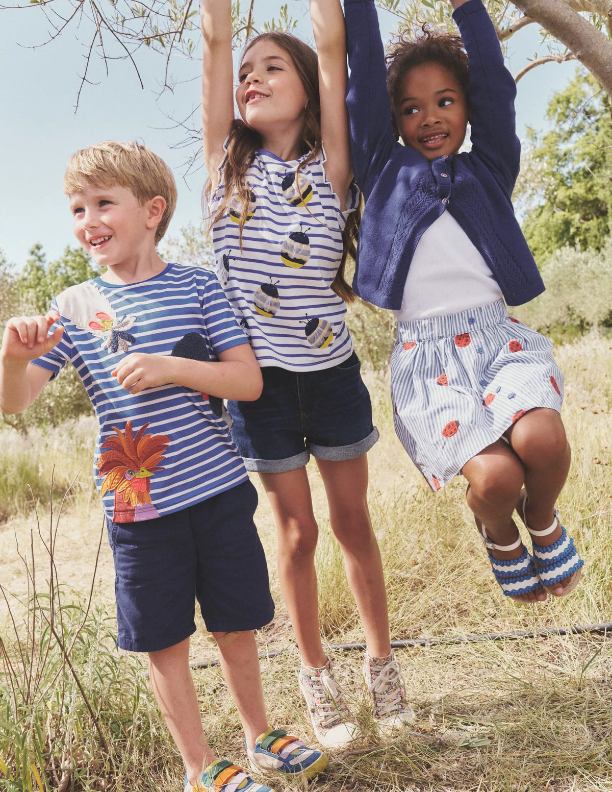 Flutter Short Sleeve T-Shirt-Wisteria Blue/Vanilla Pod