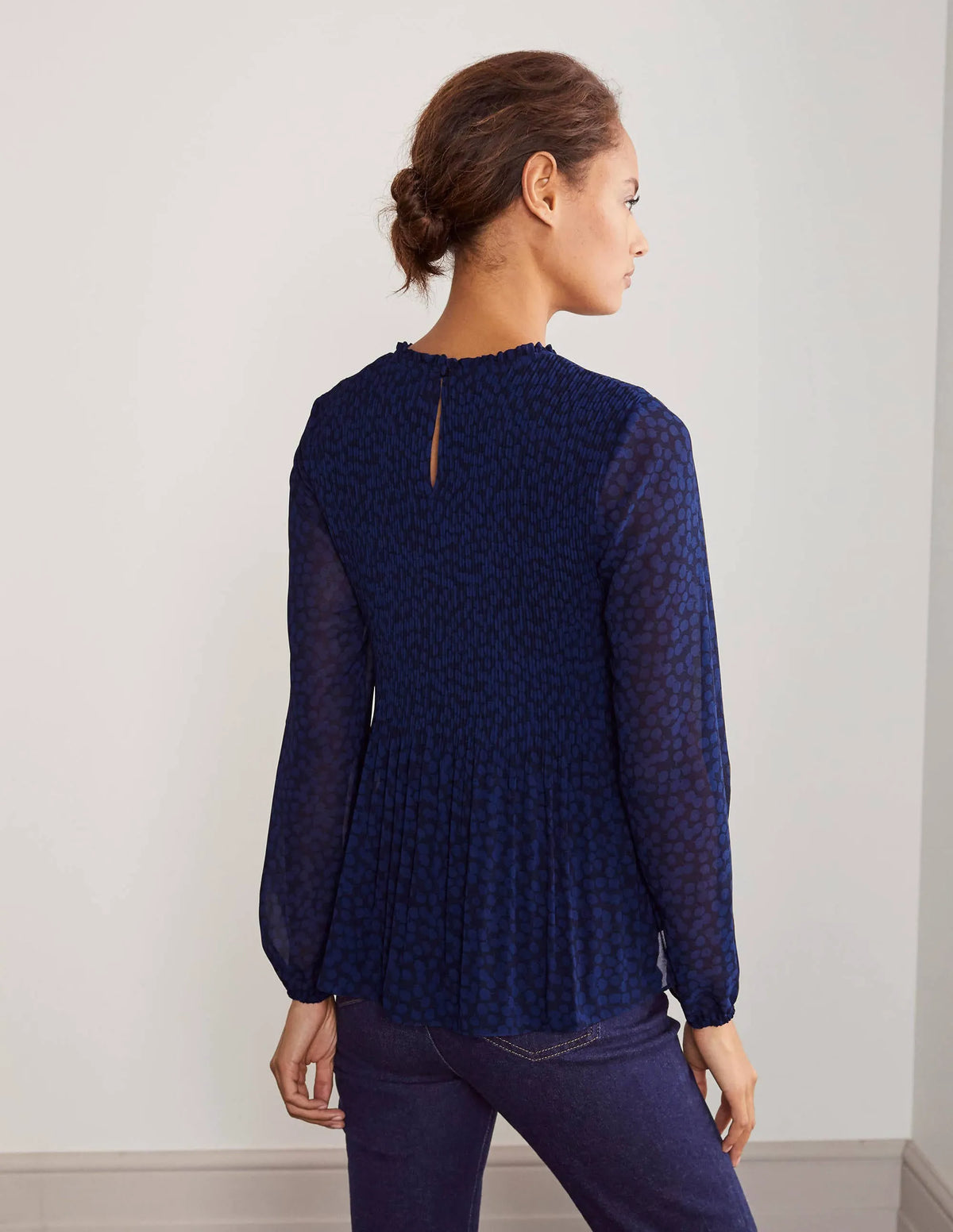 Nell Pleated Top-Blue Depths, Blossom Bud
