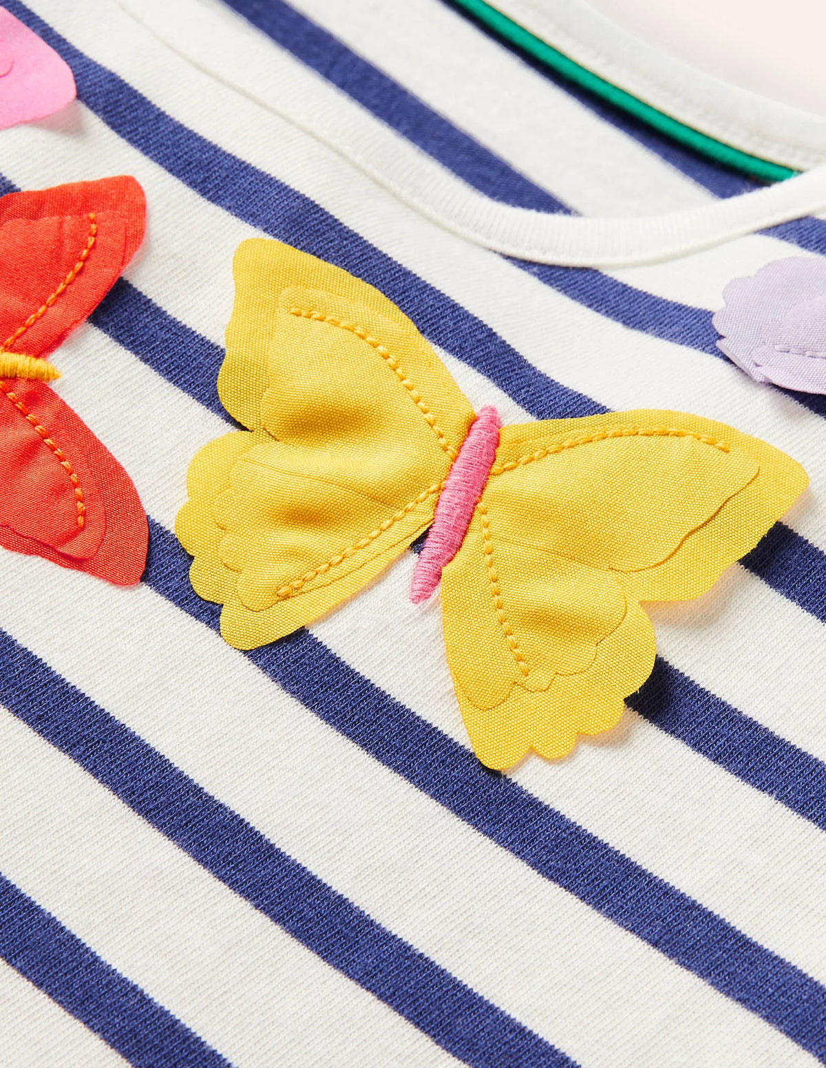 Flutter T-shirt-Ivory/Navy Butterflies