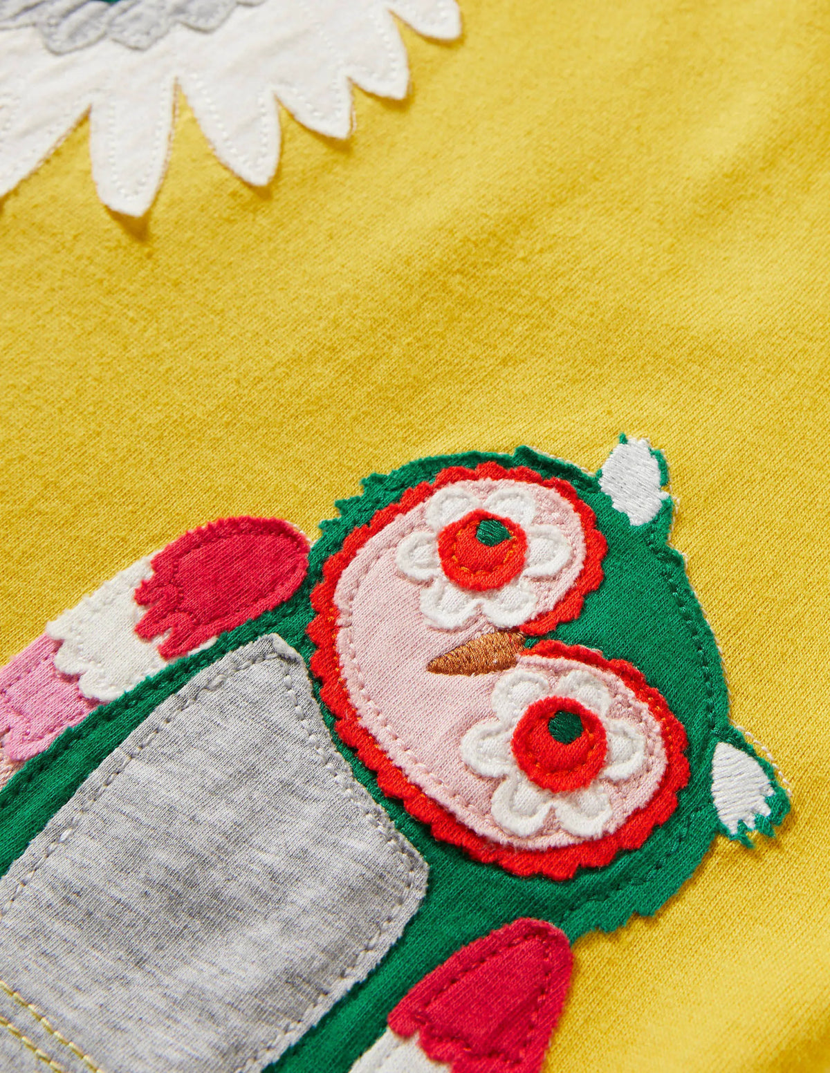 Glow-in-the-dark Scene T-shirt-Honeycomb Yellow Owls