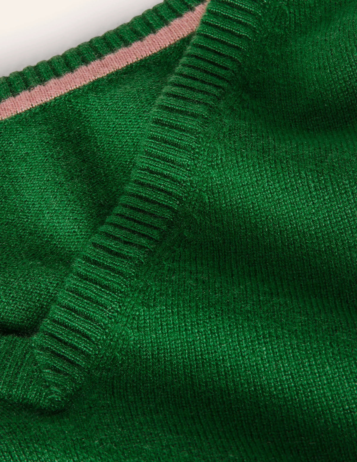 Cashmere V-neck Relax Jumper-Emerald Green