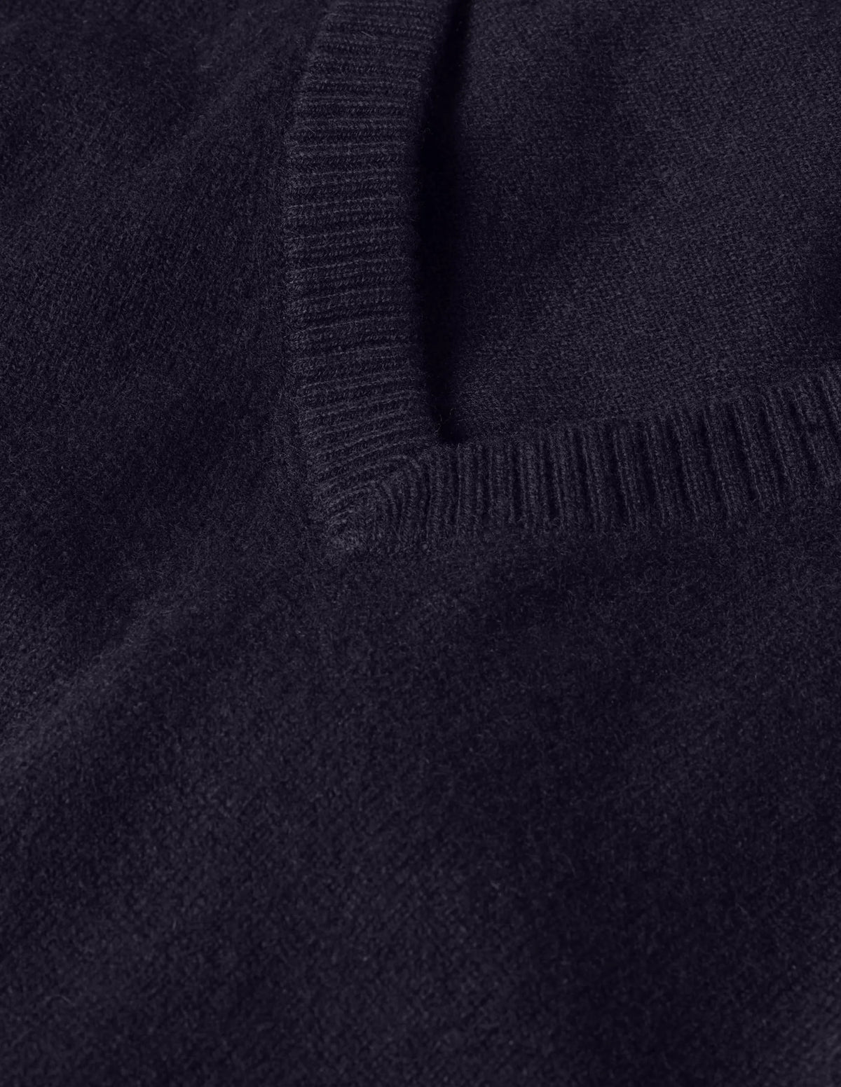 Cashmere V-neck Relax Jumper-Navy