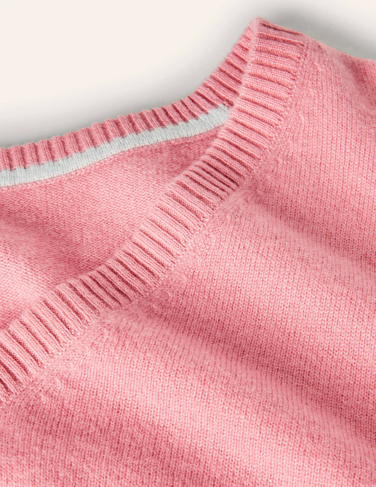 Cashmere V-neck Relax Jumper-Formica Pink