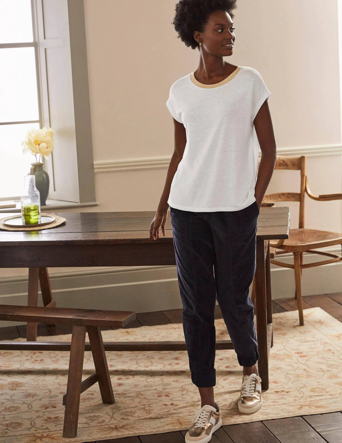 Linen Sparkle Short Sleeve Tee-White