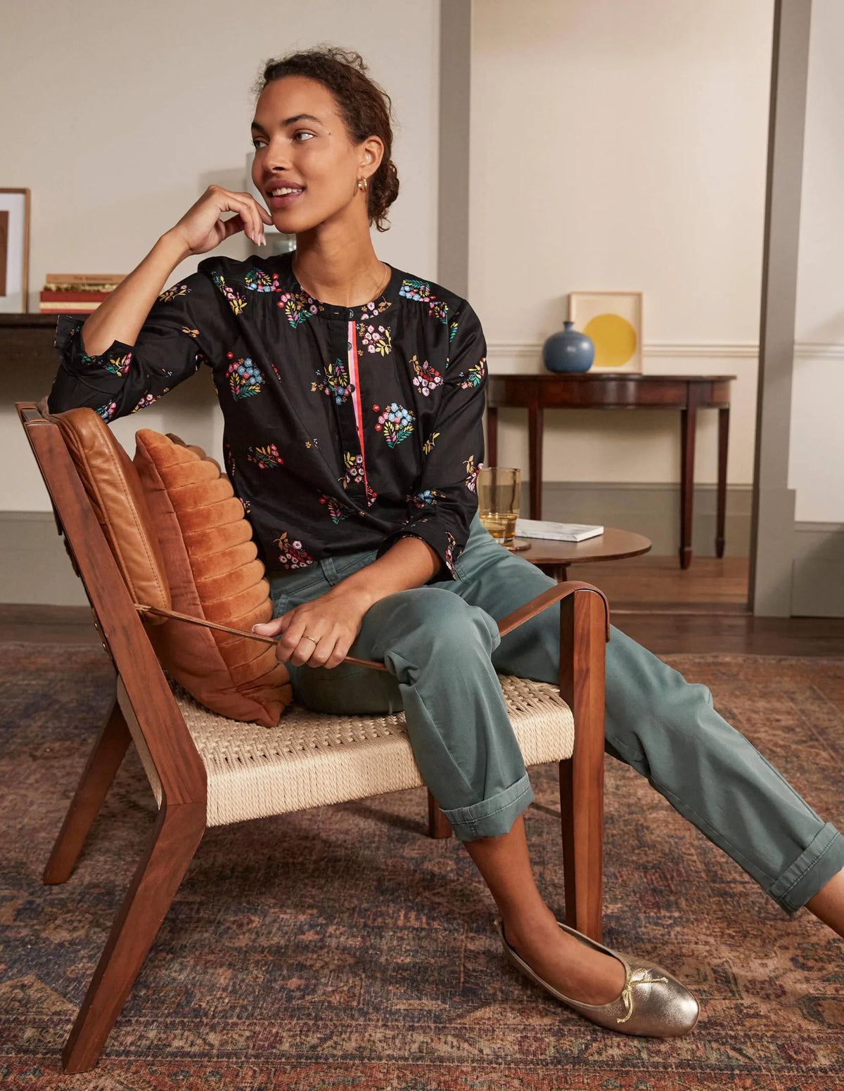 Relaxed Popover Cotton Shirt-Black, Delicate Spring