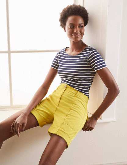 Abingdon Shorts-Pineapple