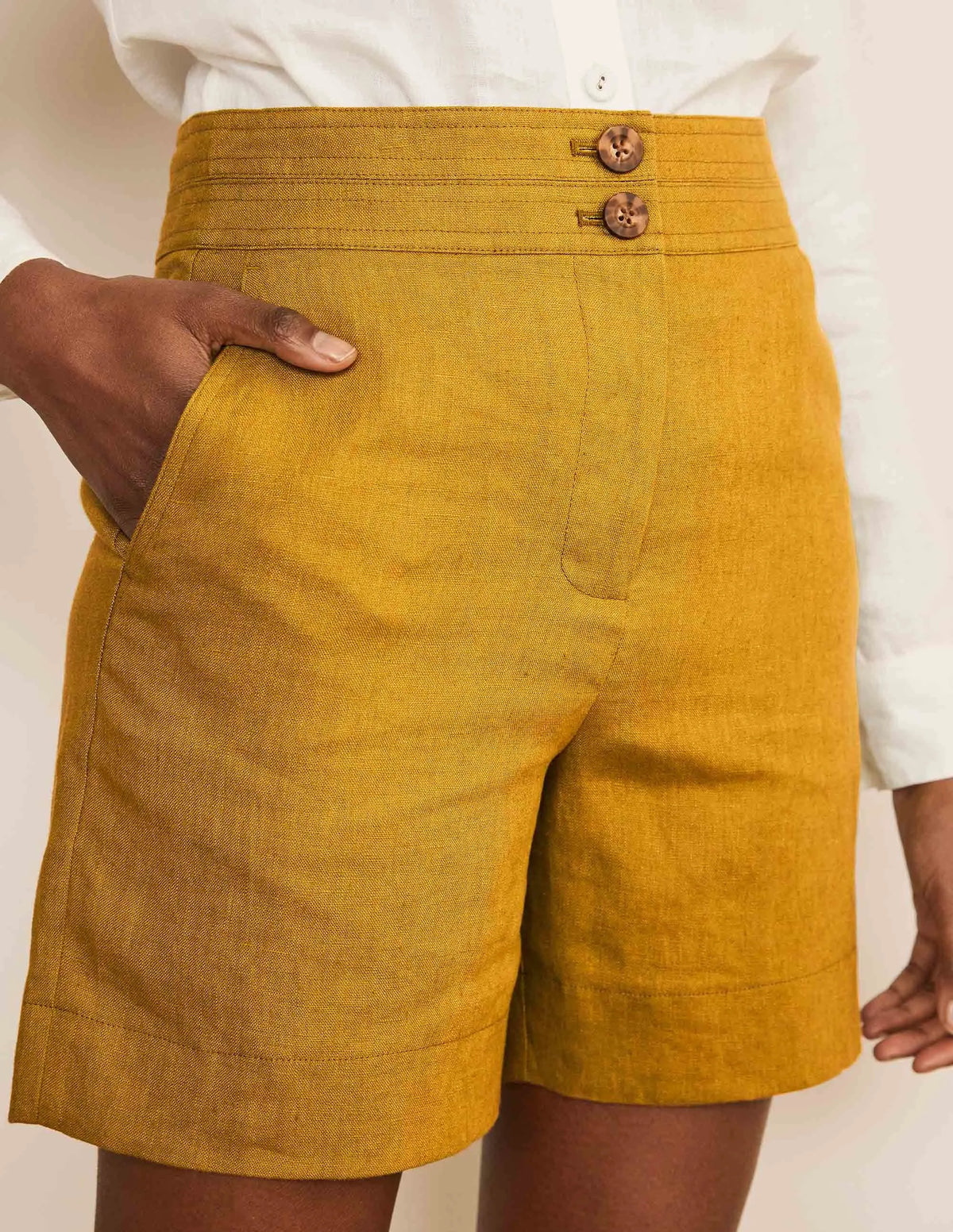 Cornwall Linen Shorts-Tuscan Sun