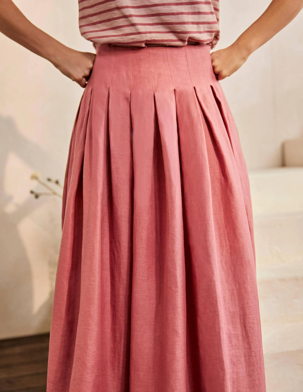 Lydia Linen Pleated Skirt-Dusty Red