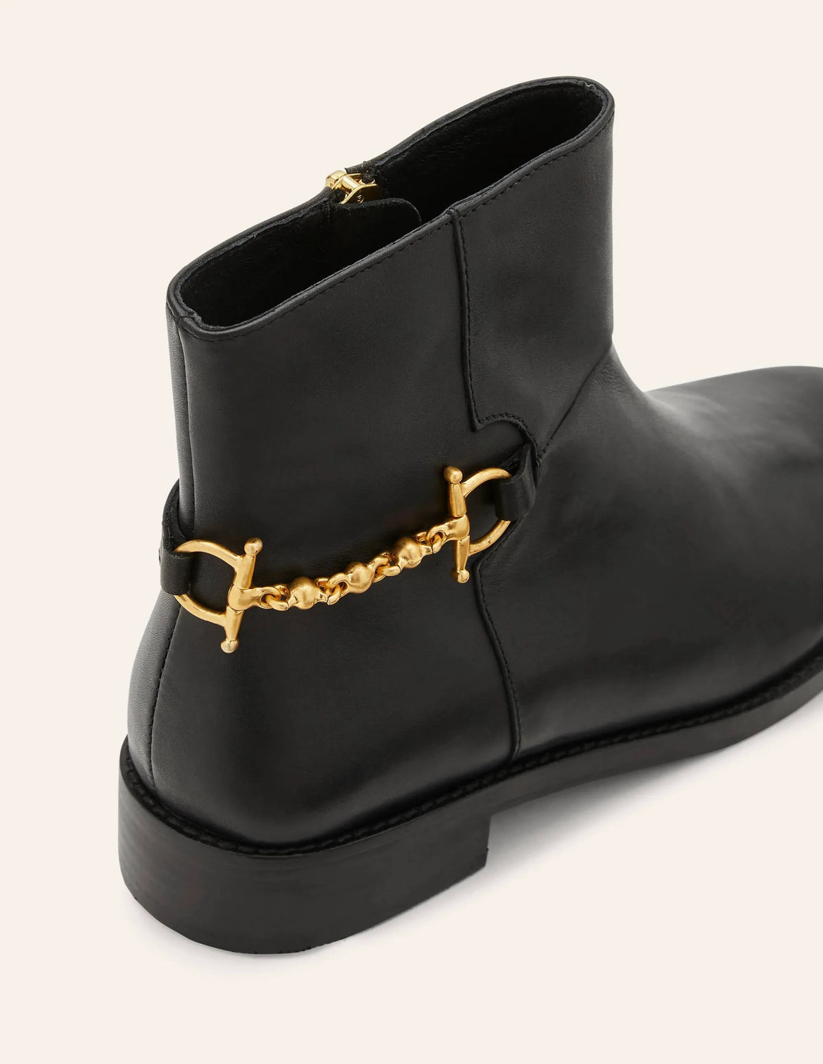 Snaffle Detail Ankle Boots-Black