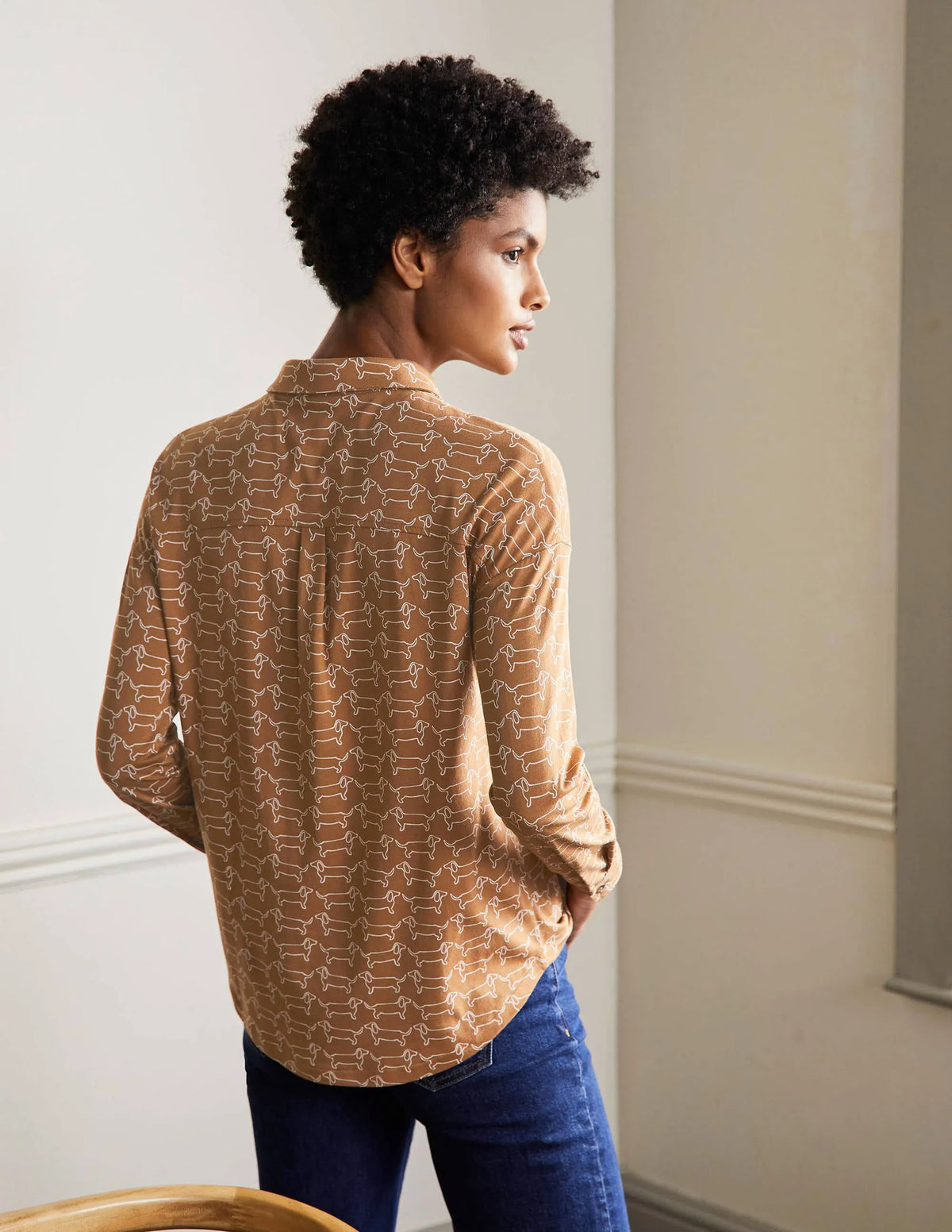 Relaxed Jersey Shirt-Camel/ Ivory Dachshund