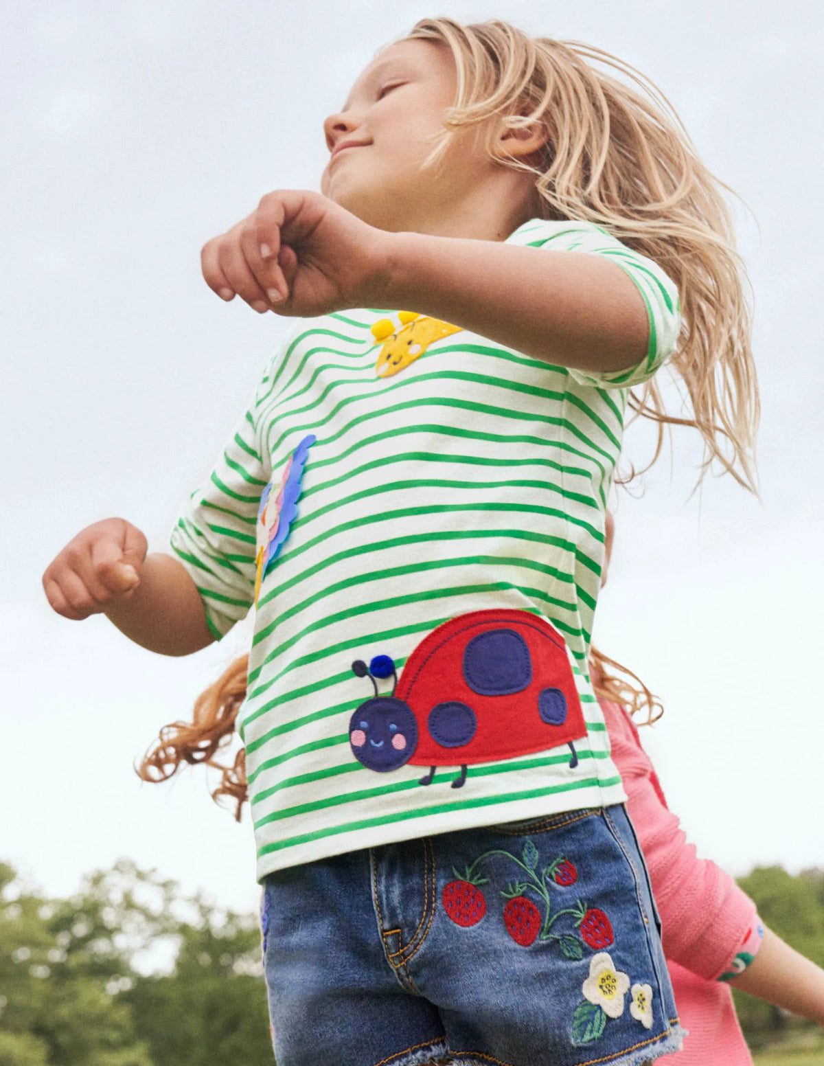 Big Appliqué T-shirt-Ivory/Aloe Green Bugs
