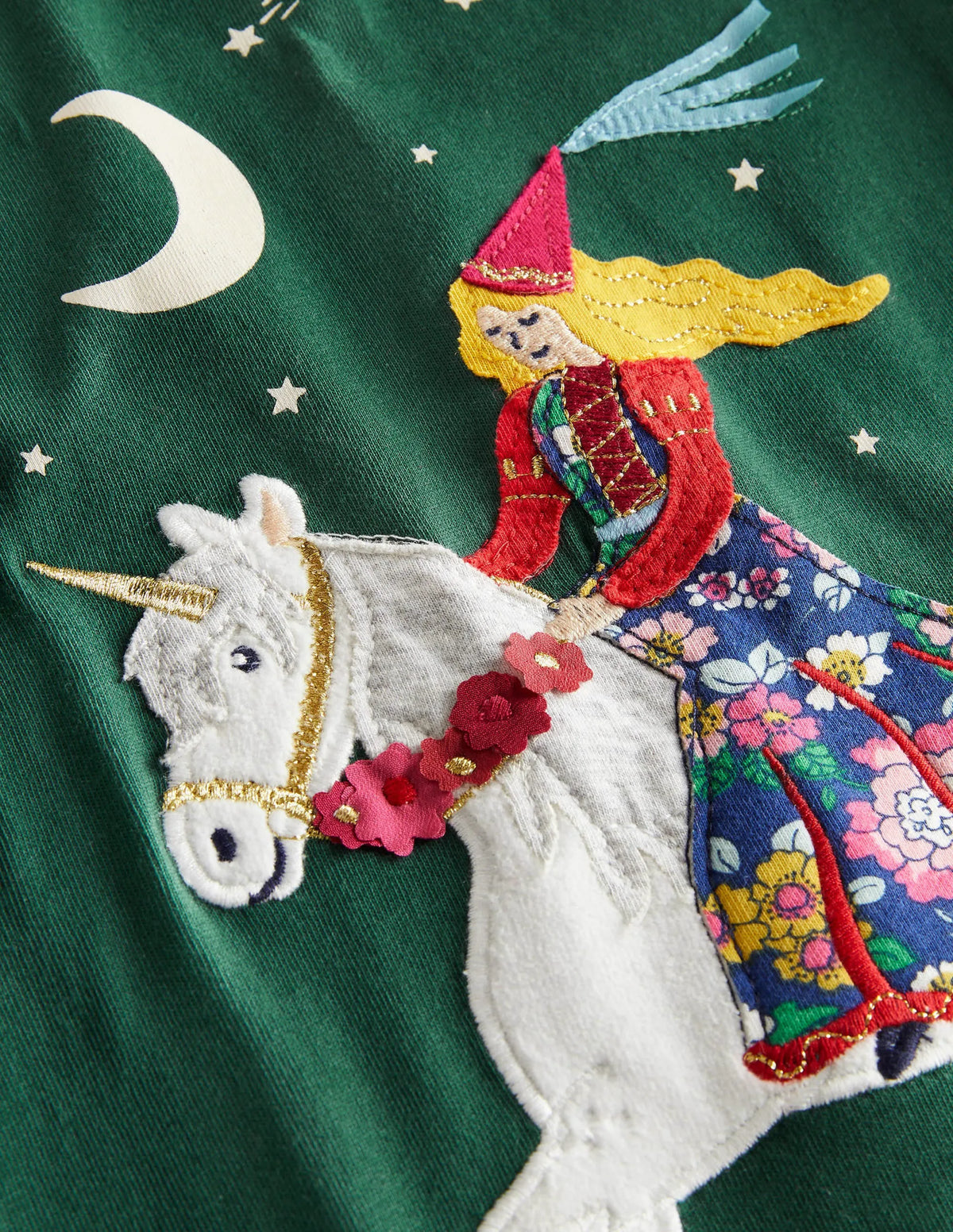 Magical Appliqué T-shirt-Trekking Green Princess