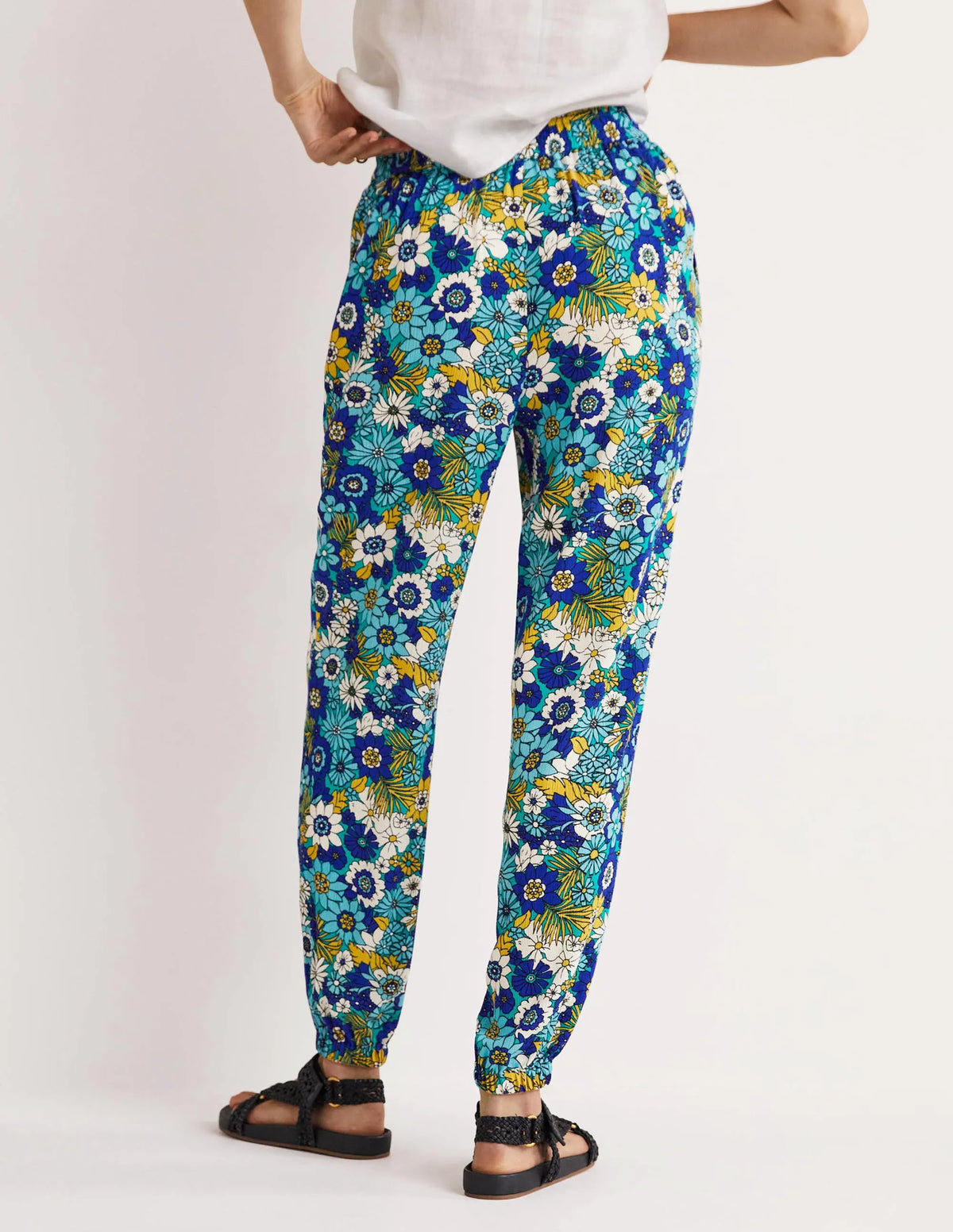 Crinkle Tapered Pants-Emerald, Bloom Garden