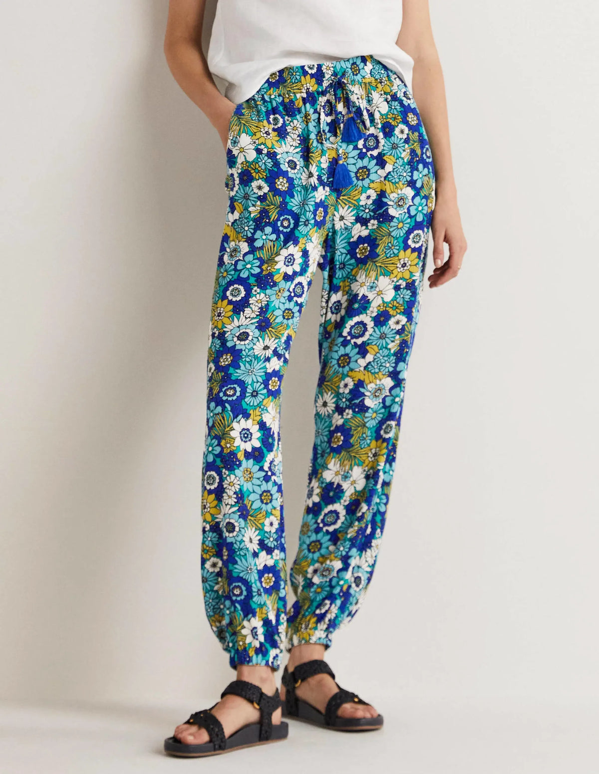 Crinkle Tapered Pants-Emerald, Bloom Garden