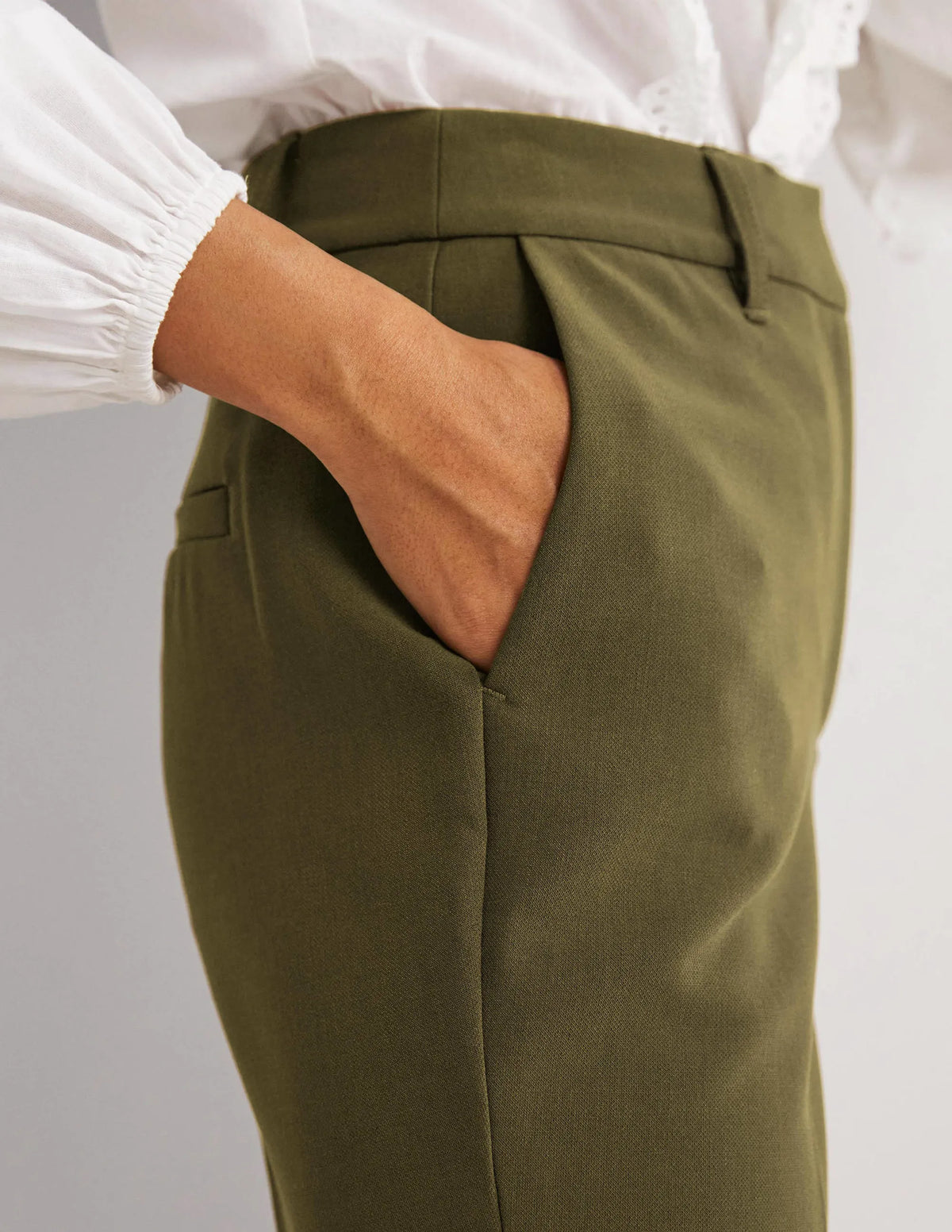 Tailored Turn Up Trousers-Basil Green