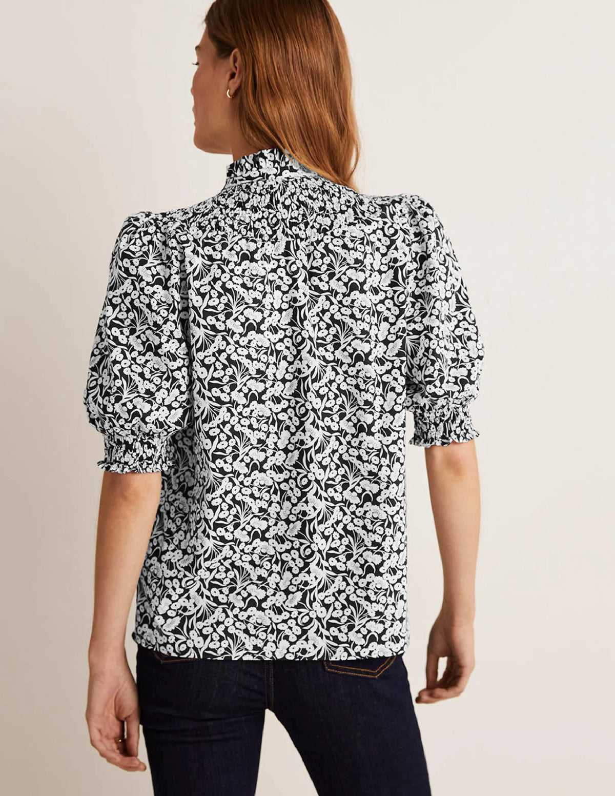 Short Sleeve Smocked Shirt-Black, Floret Bud