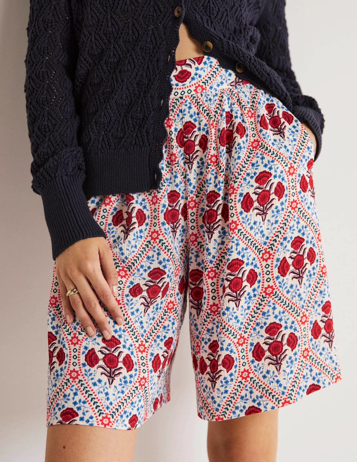 Grace Crinkle Shorts-Ivory, Poppy Bloom