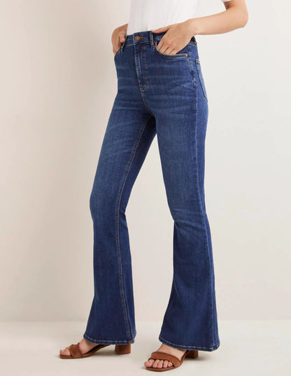 HIGH RISE FITTED FLARE-Mid Vintage