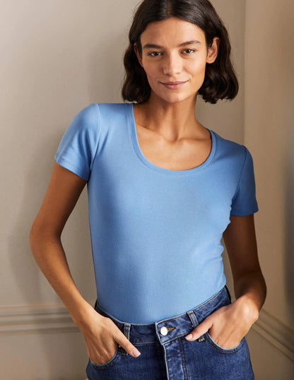 Essential Short Sleeve Tee-Grape Hyacinth