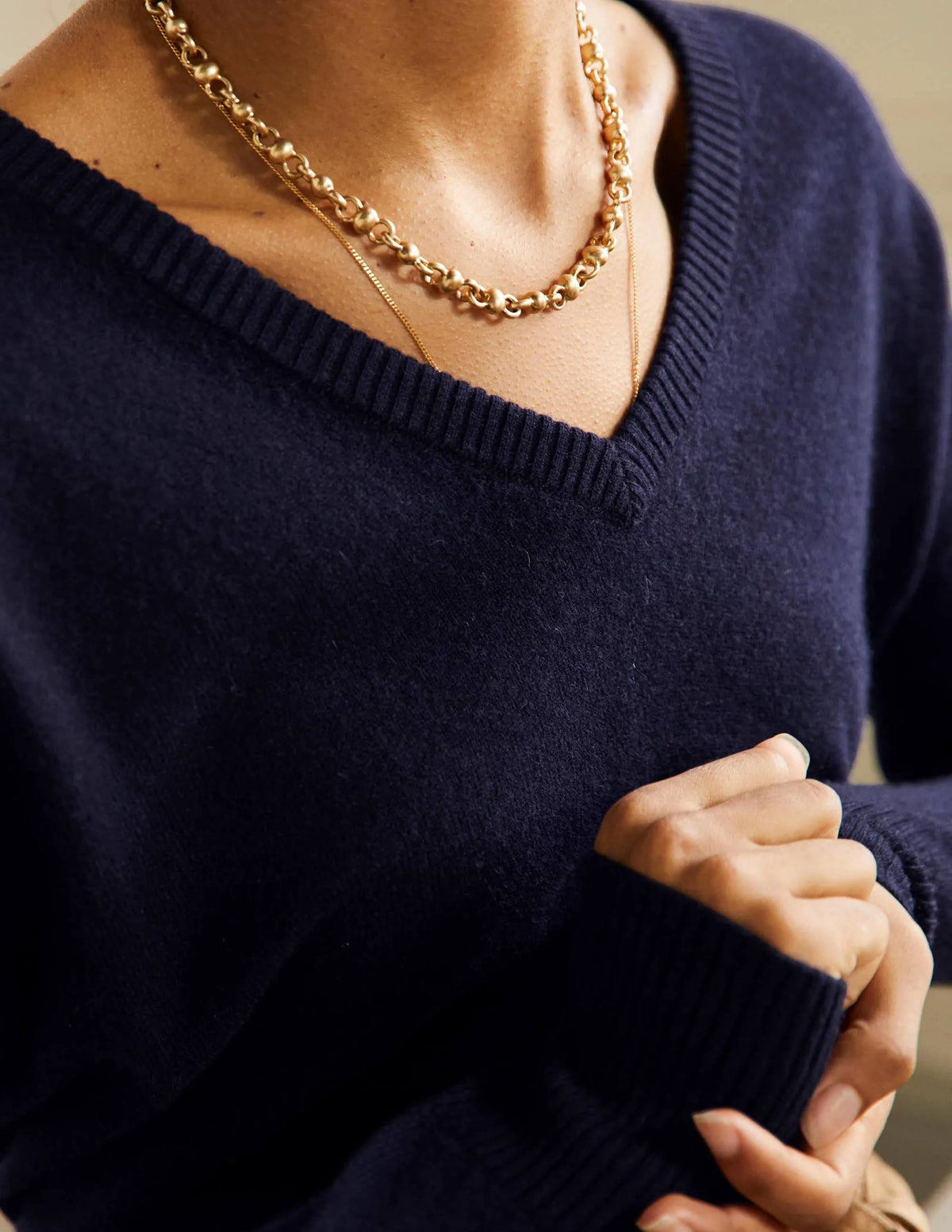 Cashmere V-neck Relax Jumper-Navy