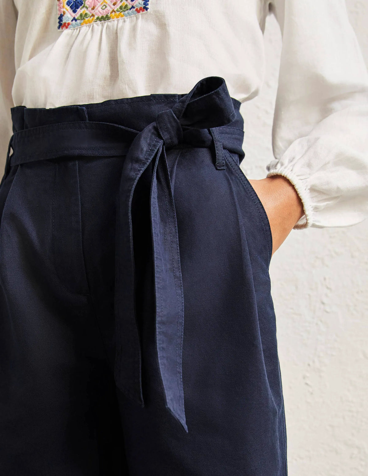 Paperbag High Waisted Shorts-Navy
