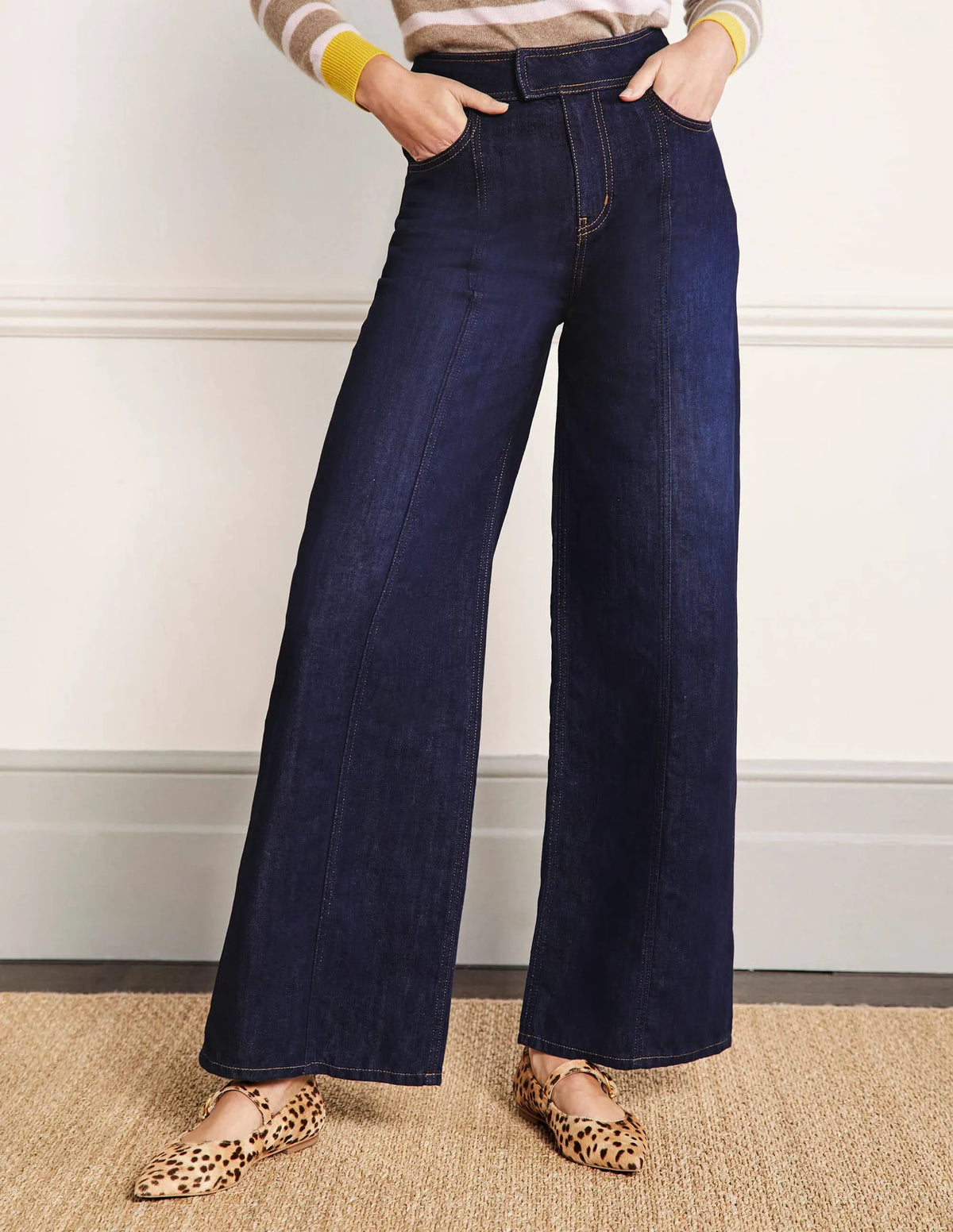Wide Leg Seam Detail Jeans-Indigo