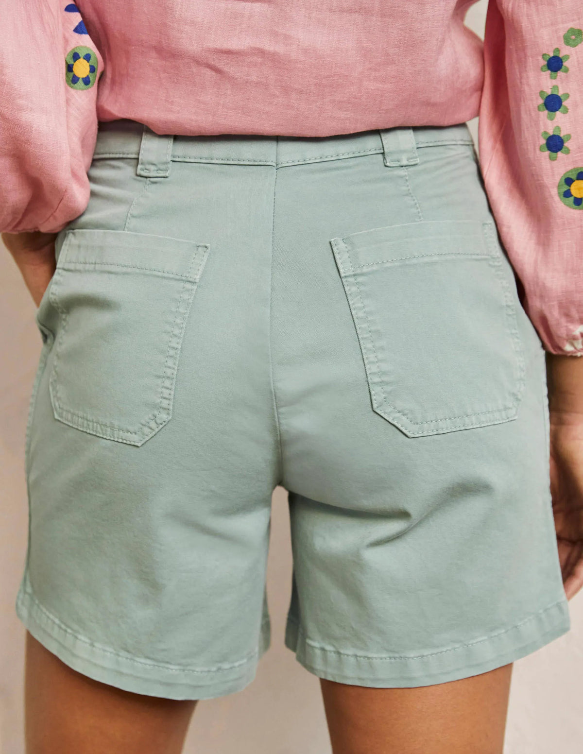 Classic Chino Shorts-Iceberg Green