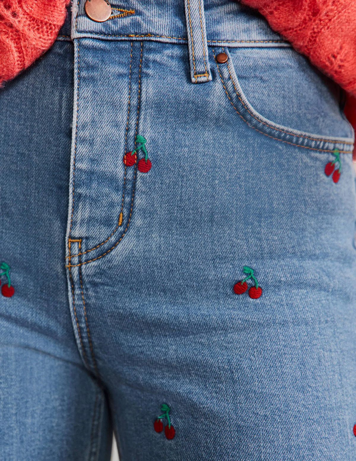 Relaxed Straight Jeans-Cherry Embroidered
