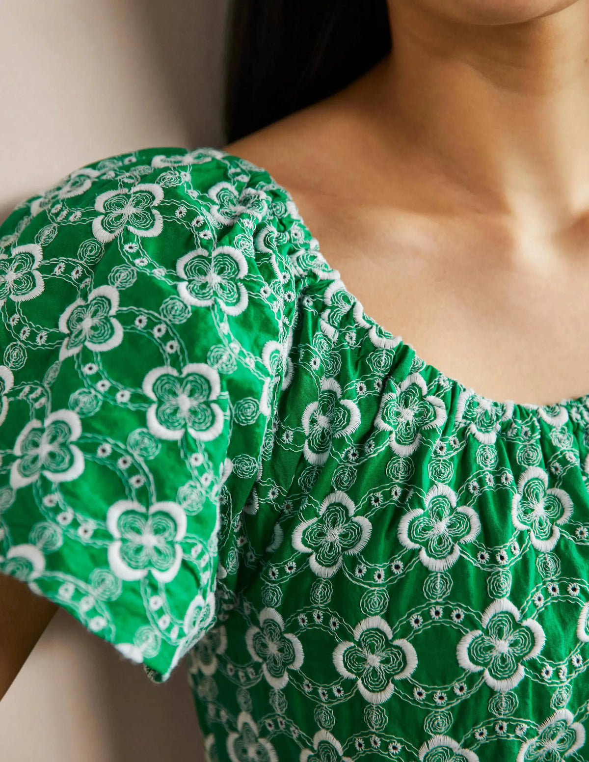 Scoop Neck Embroidered Dress-Green Geo