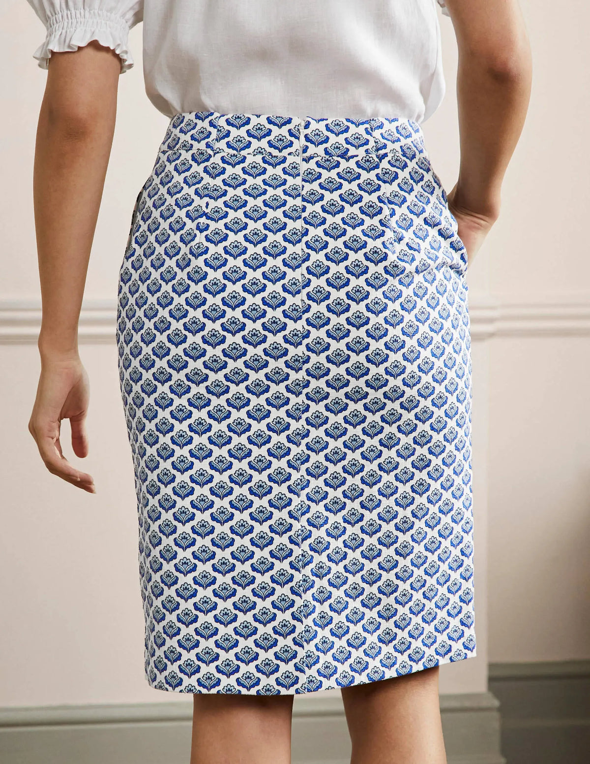 Textured Pencil Skirt-Ivory, Blue Oriental Bud