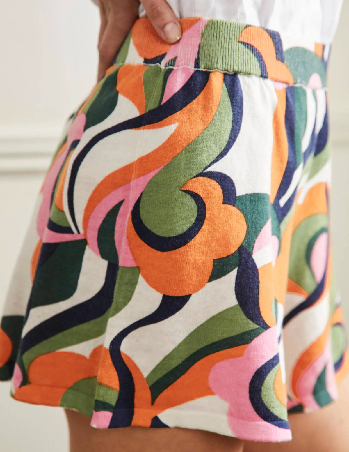 Cara Knitted Shorts-Abstract Swirl, Multi