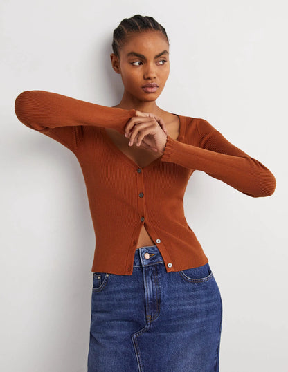 Ribbed Sweetheart Cardigan-Rust