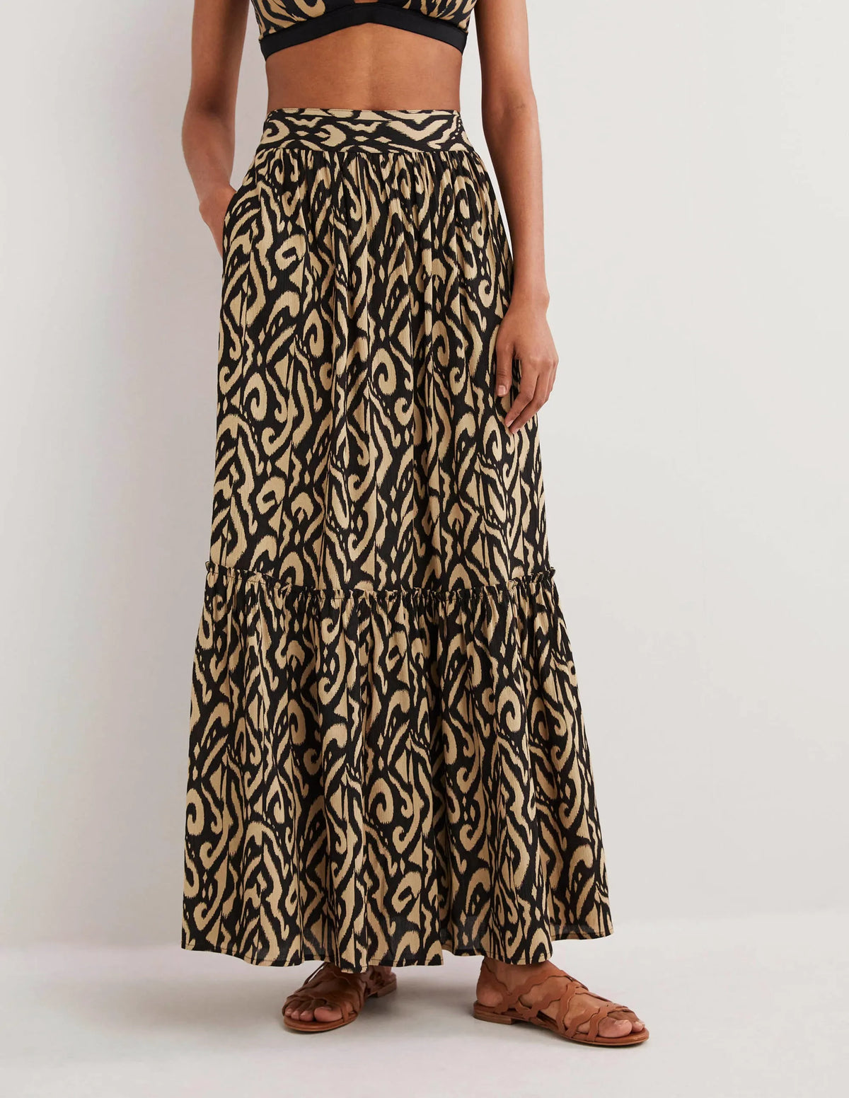 Grace Crinkle Maxi Skirt-Black, Ikat