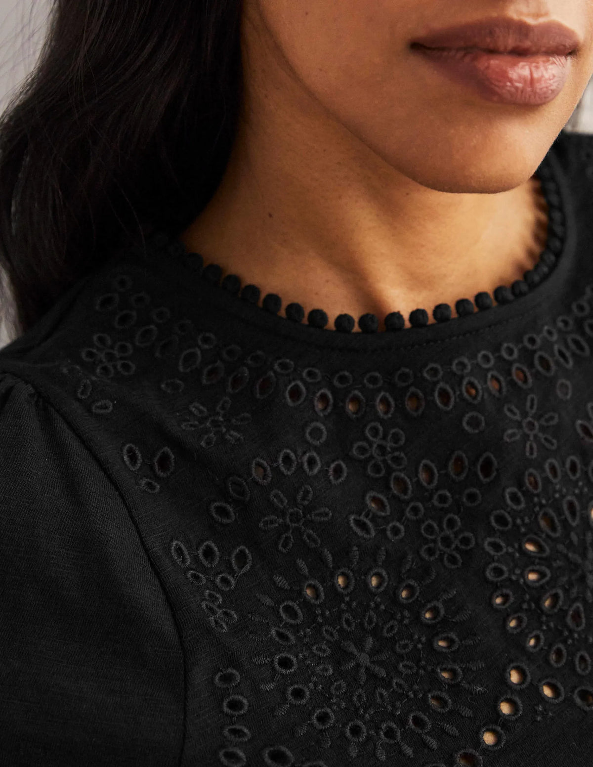 Cutwork Flutter T-Shirt-Black