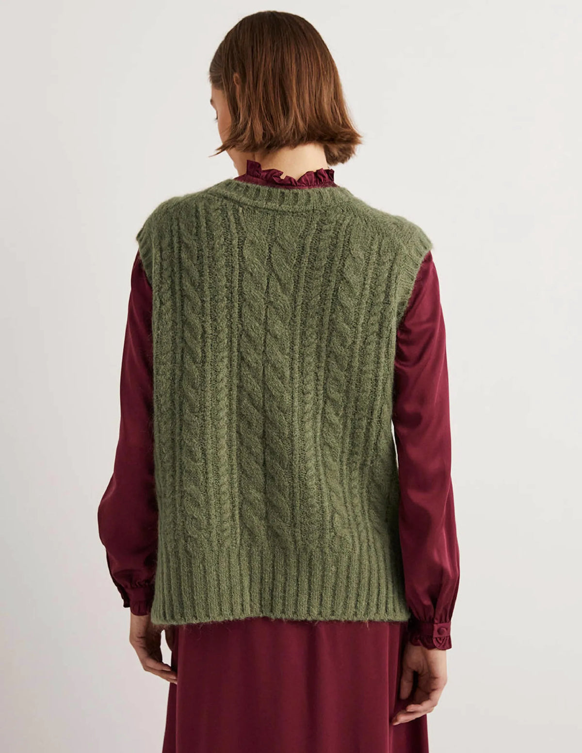 Relaxed Cable Sweater Vest-Kale Green