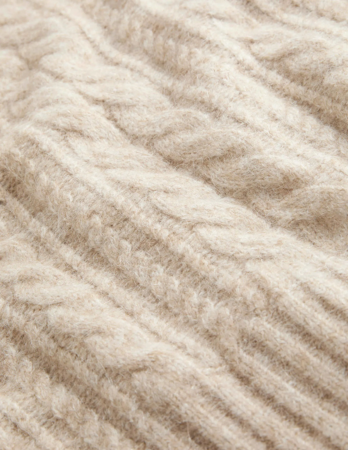 Relaxed Cable Sweater Vest-Chinchilla Melange