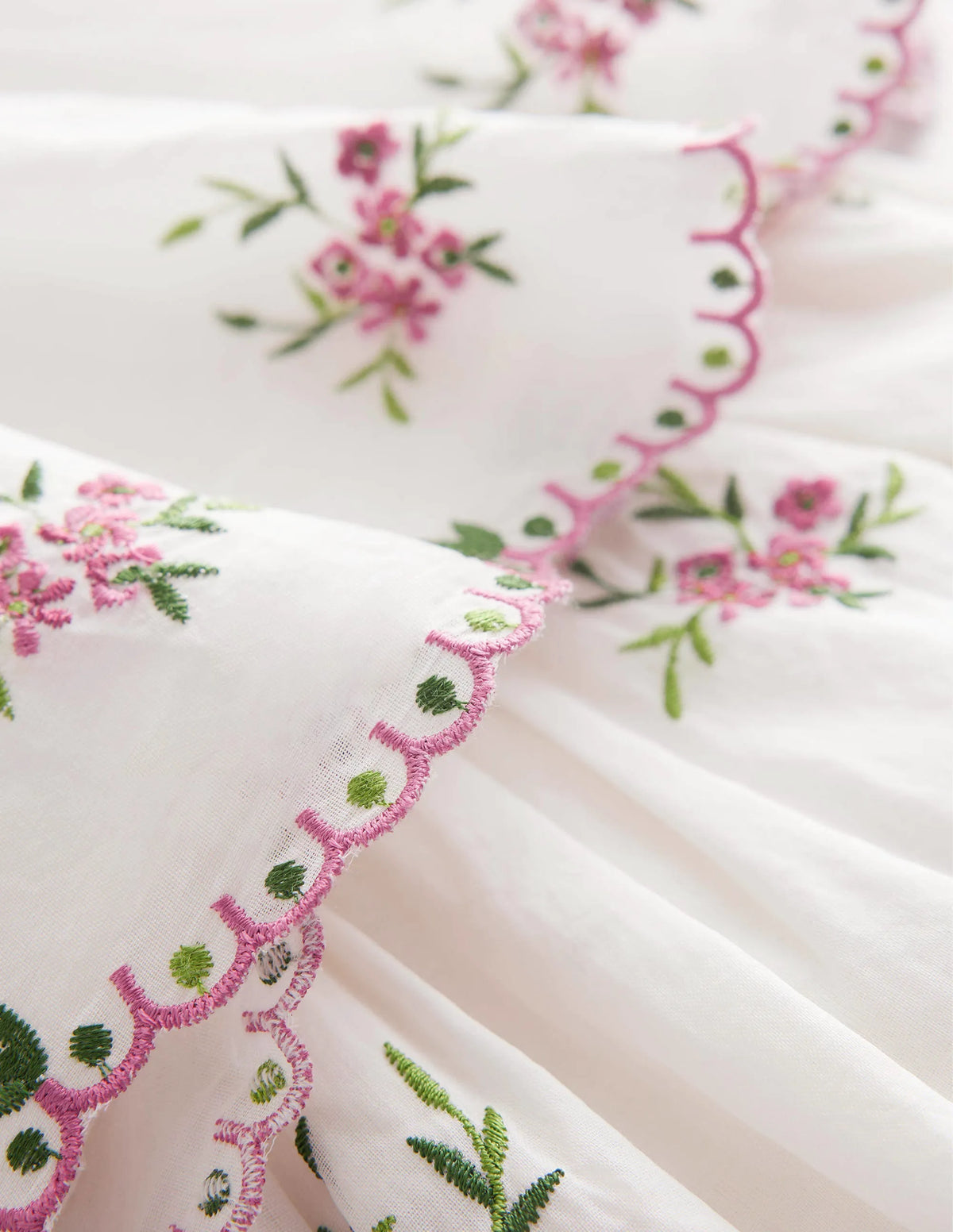 Embroidered Occasion Playset-Ivory
