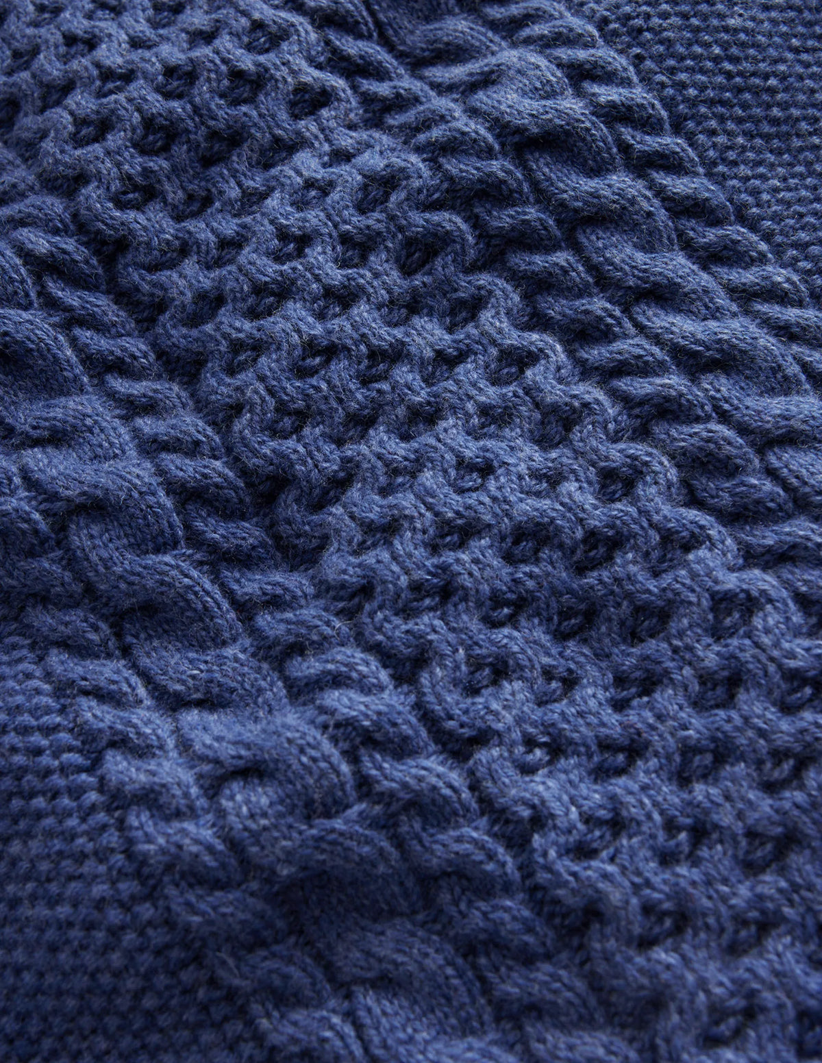 Heritage Cable-College Navy