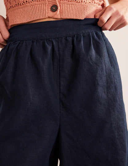 Pull-on Linen Shorts-Navy