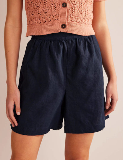 Pull-on Linen Shorts-Navy