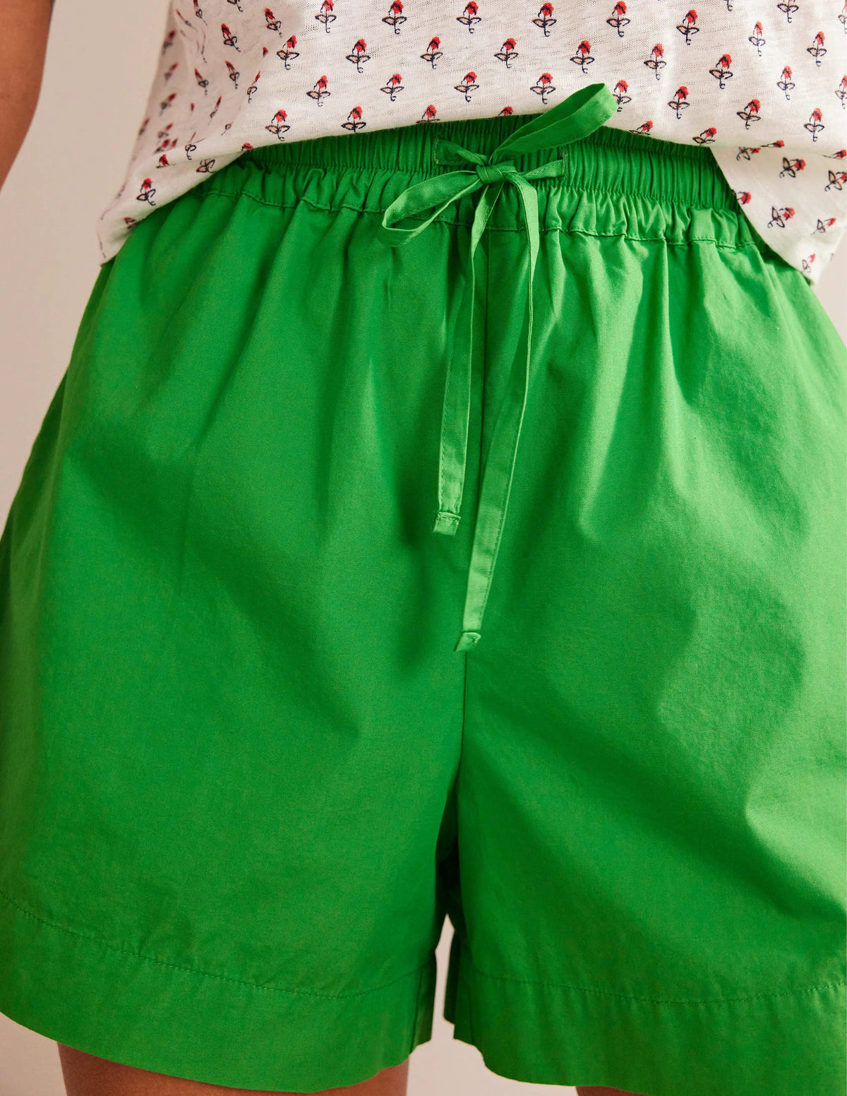 Cotton Pull-on Shorts-Green Bee