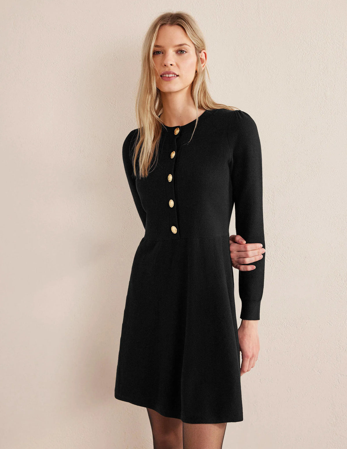 Relaxed Knitted Mini Dress-Black