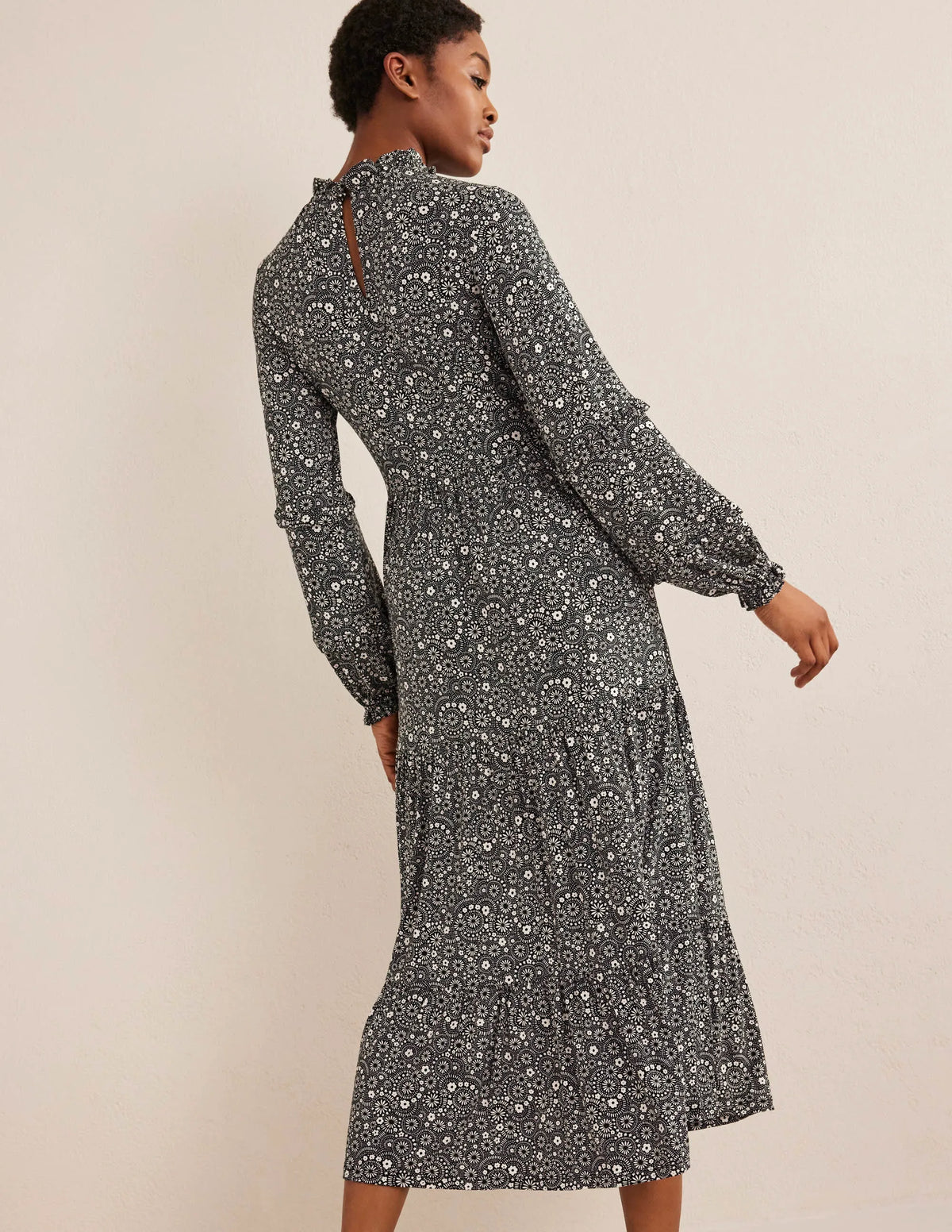 Tier Insert Midi Jersey Dress-Black, Dotty Daisy