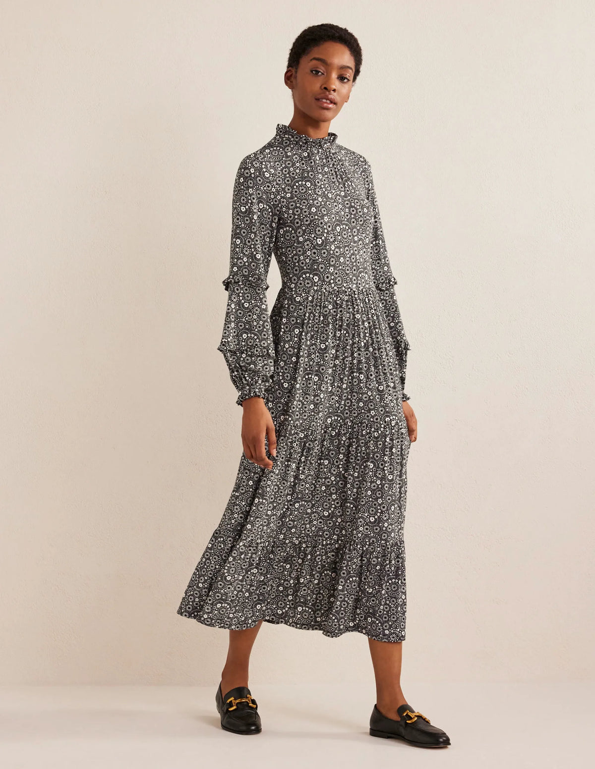 Tier Insert Midi Jersey Dress-Black, Dotty Daisy