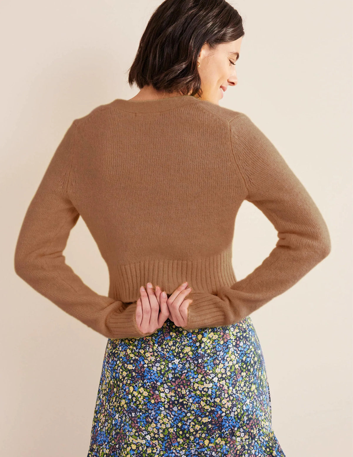 Fluffy Cropped V-Neck Cardigan-Camel Melange