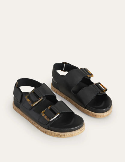 Chunky Flat Buckled Sandals-Black