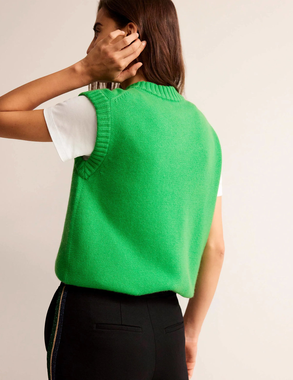 Chunky Cashmere Crew Neck Vest-Pigment Green