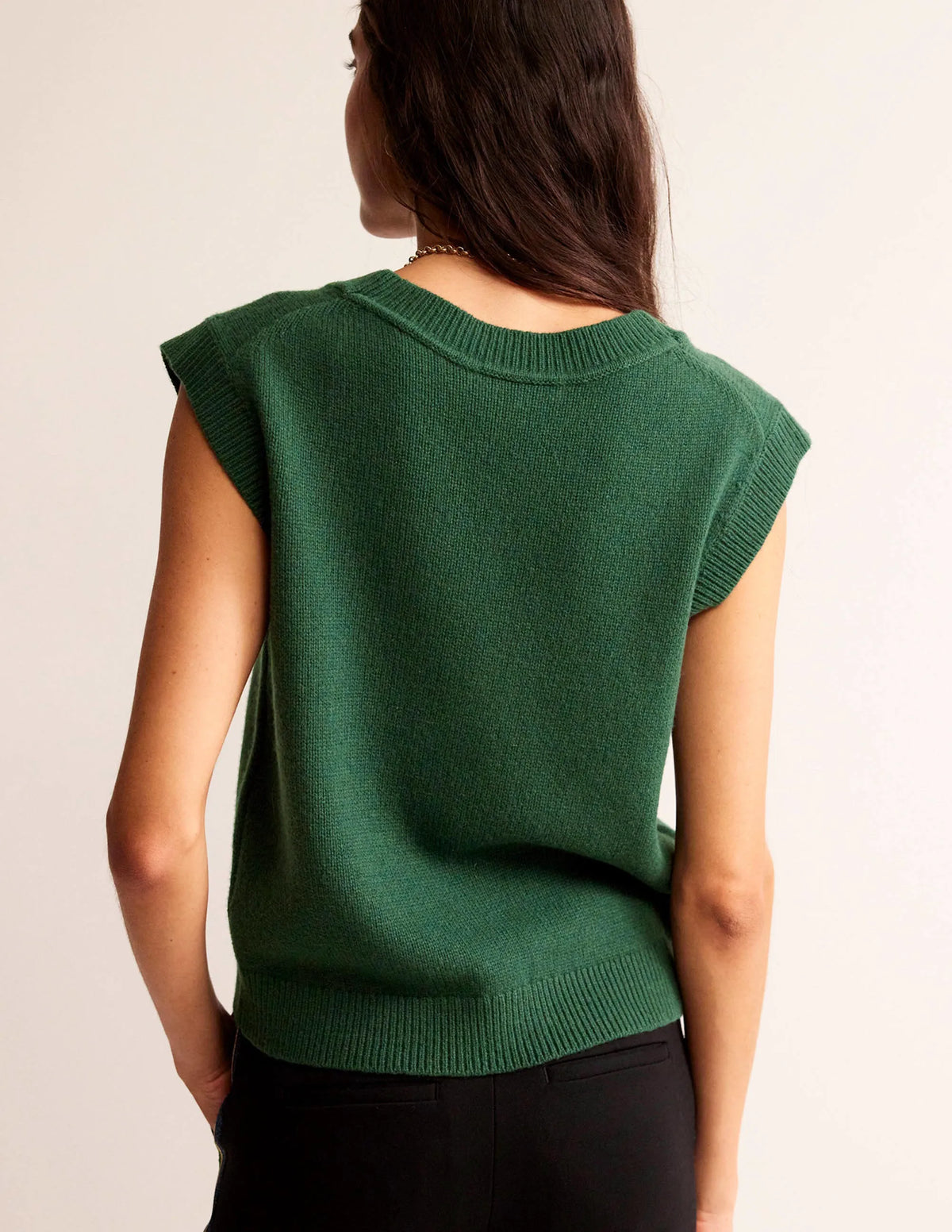 Olivia Merino Vest-Chatsworth Green
