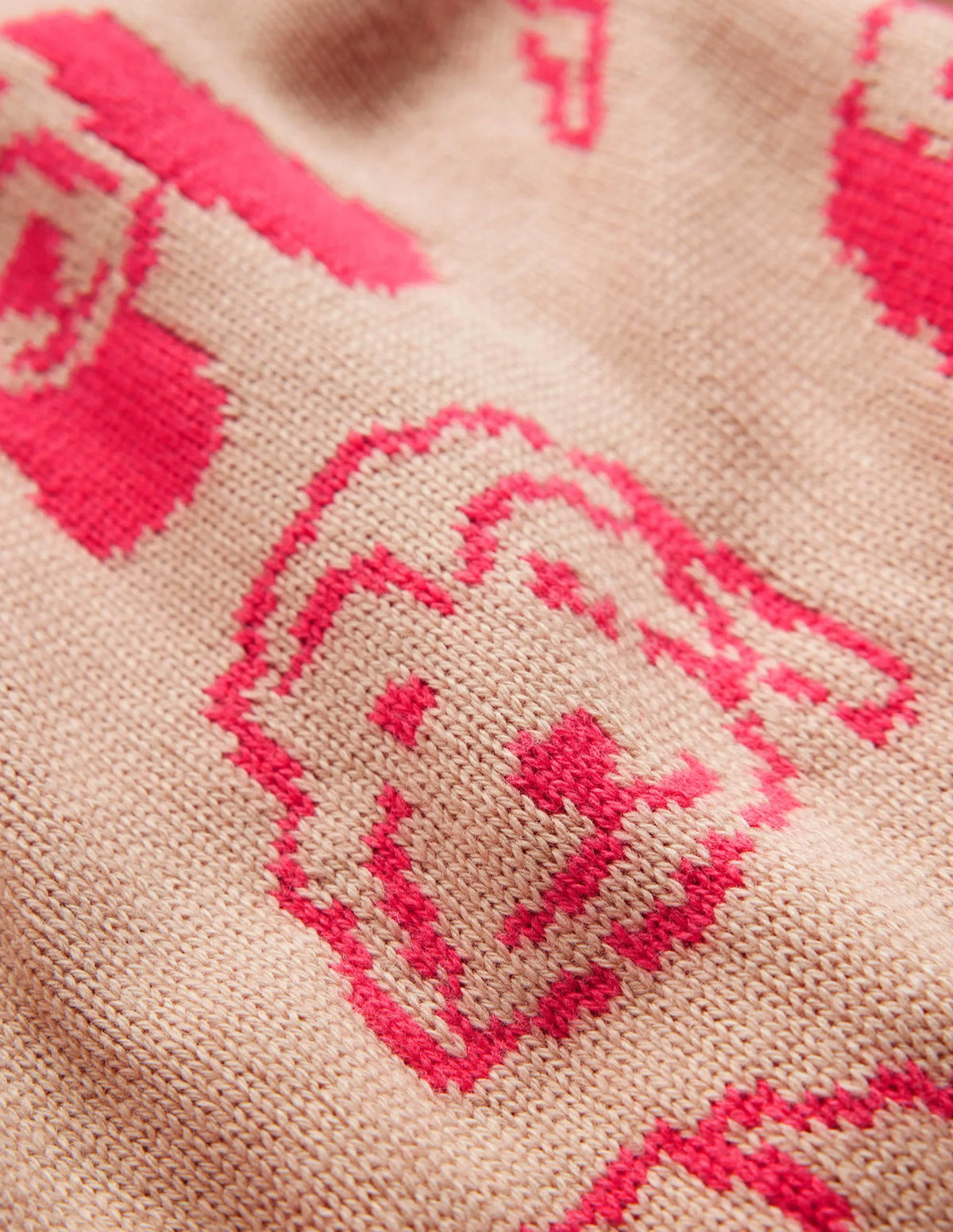 Heather Jacquard Sweater-Chinchilla, Raspberry Dogs