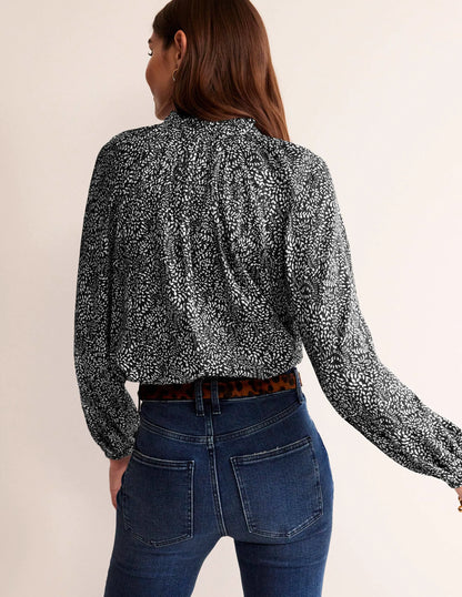 High-Neck Printed Top-Black, Pome Sprig